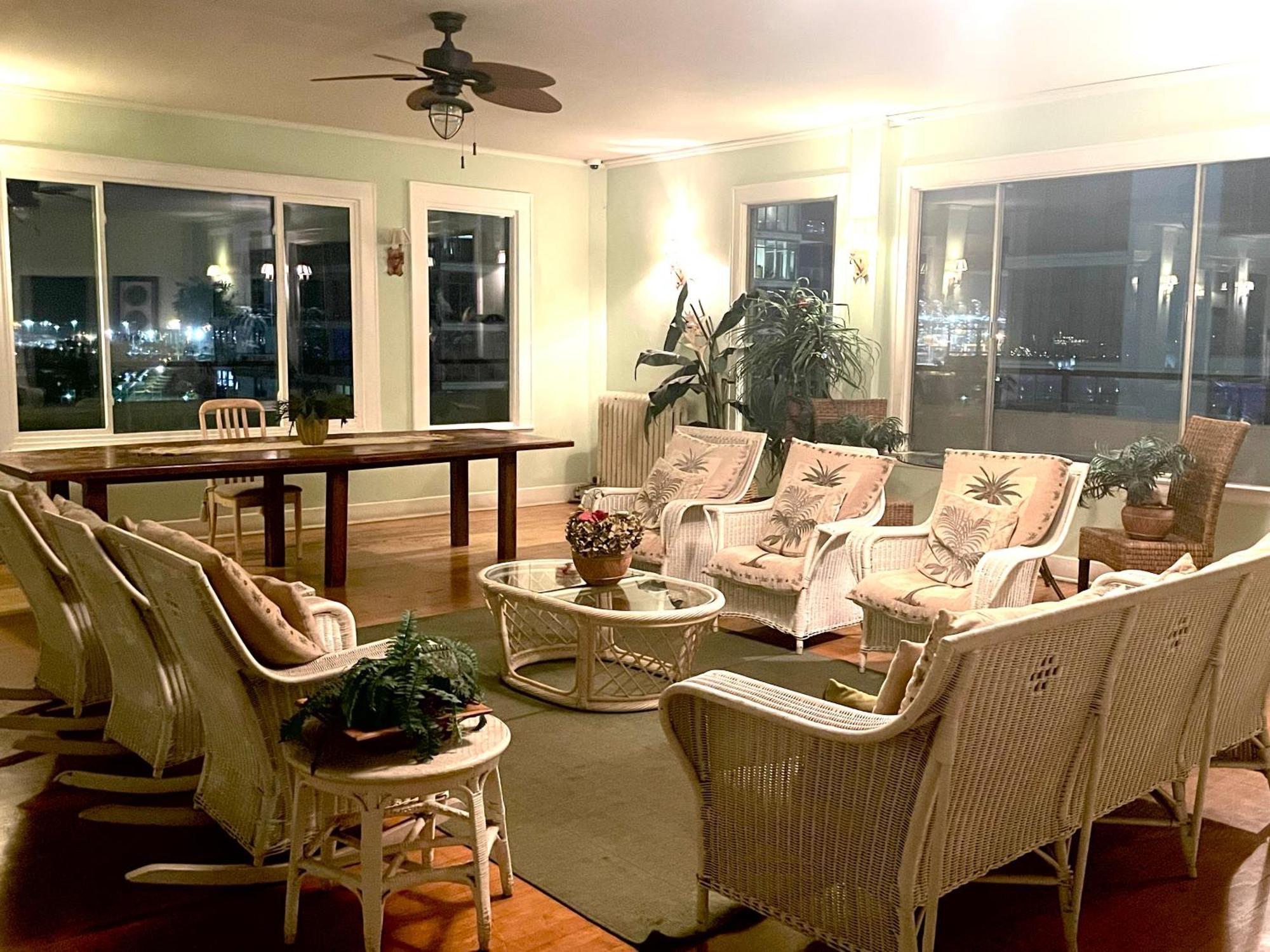Your Penthouse Ocean View With City Lights And Queen Mary Too Long Beach Exteriör bild